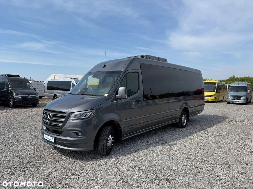 Mercedes-Benz Sprinter 519 - 9