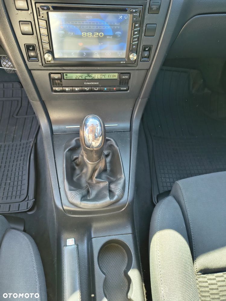 Skoda Superb 1.8 Turbo - 21