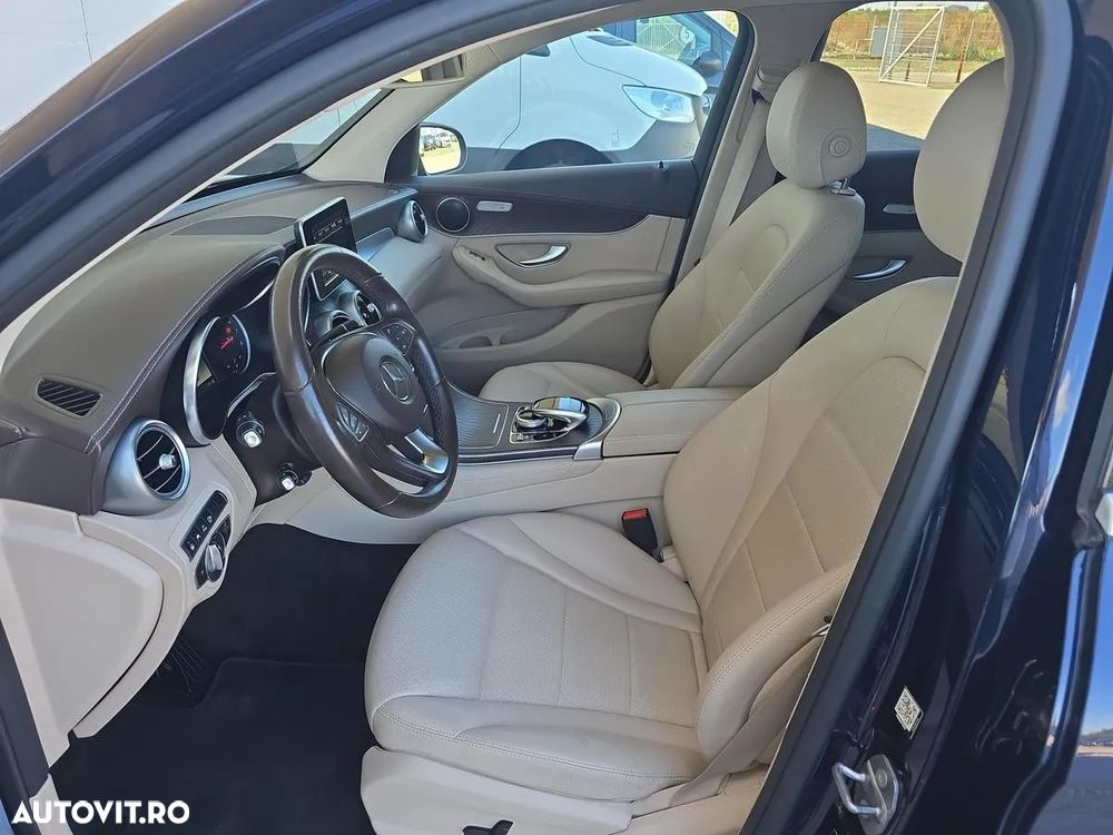 Mercedes-Benz GLC 250 4MATIC - 13