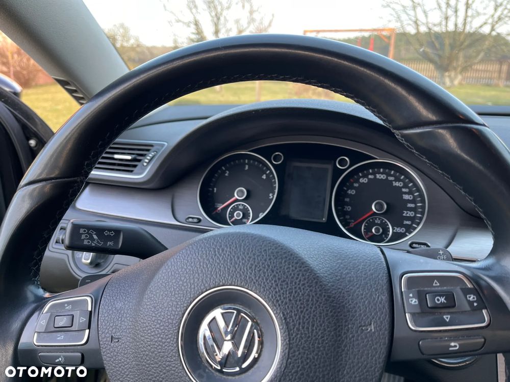 Volkswagen Passat 2.0 TDI Comfortline Optimum DSG - 19