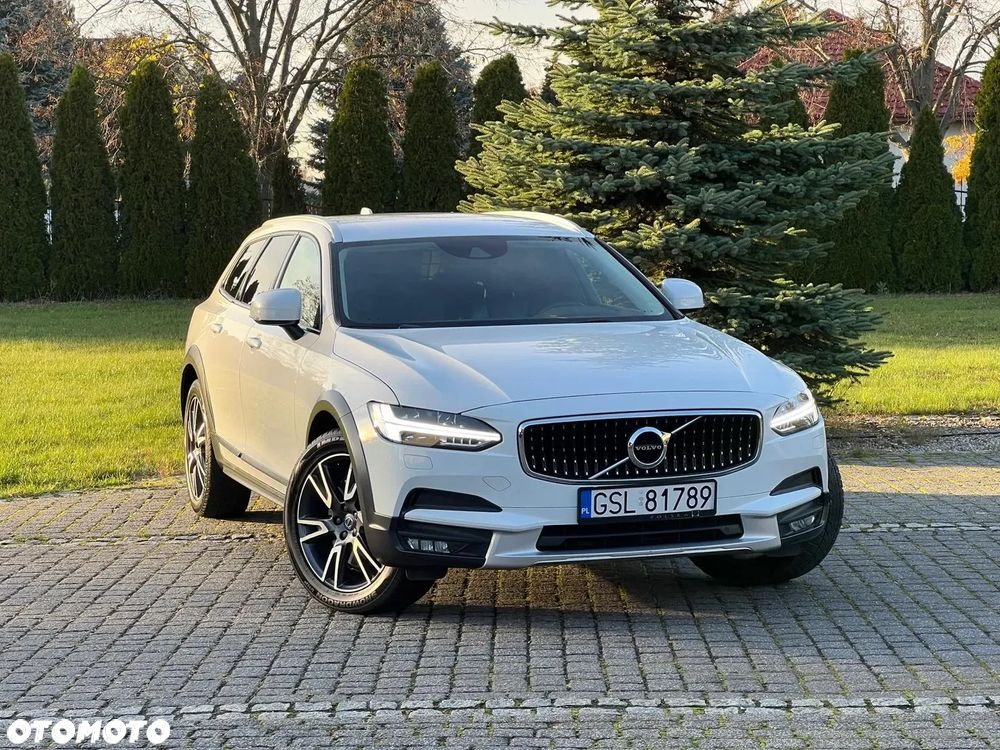 Volvo V90 Cross Country - 5