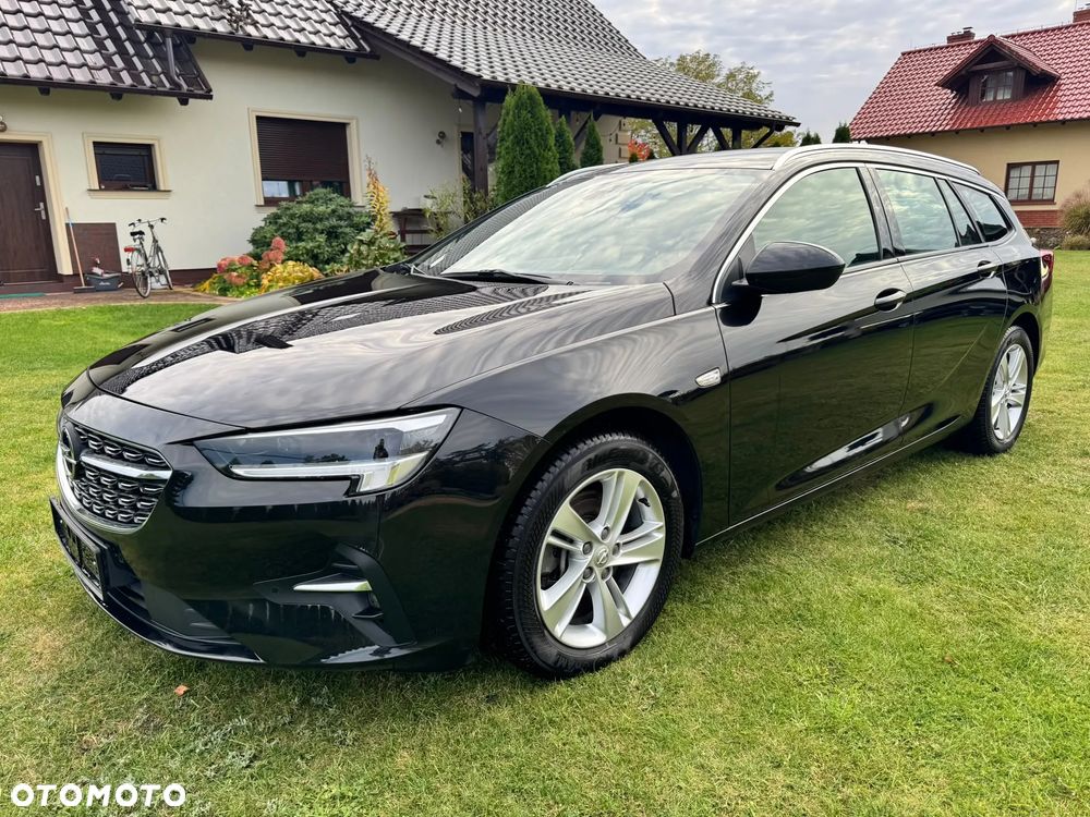 Opel Insignia - 1