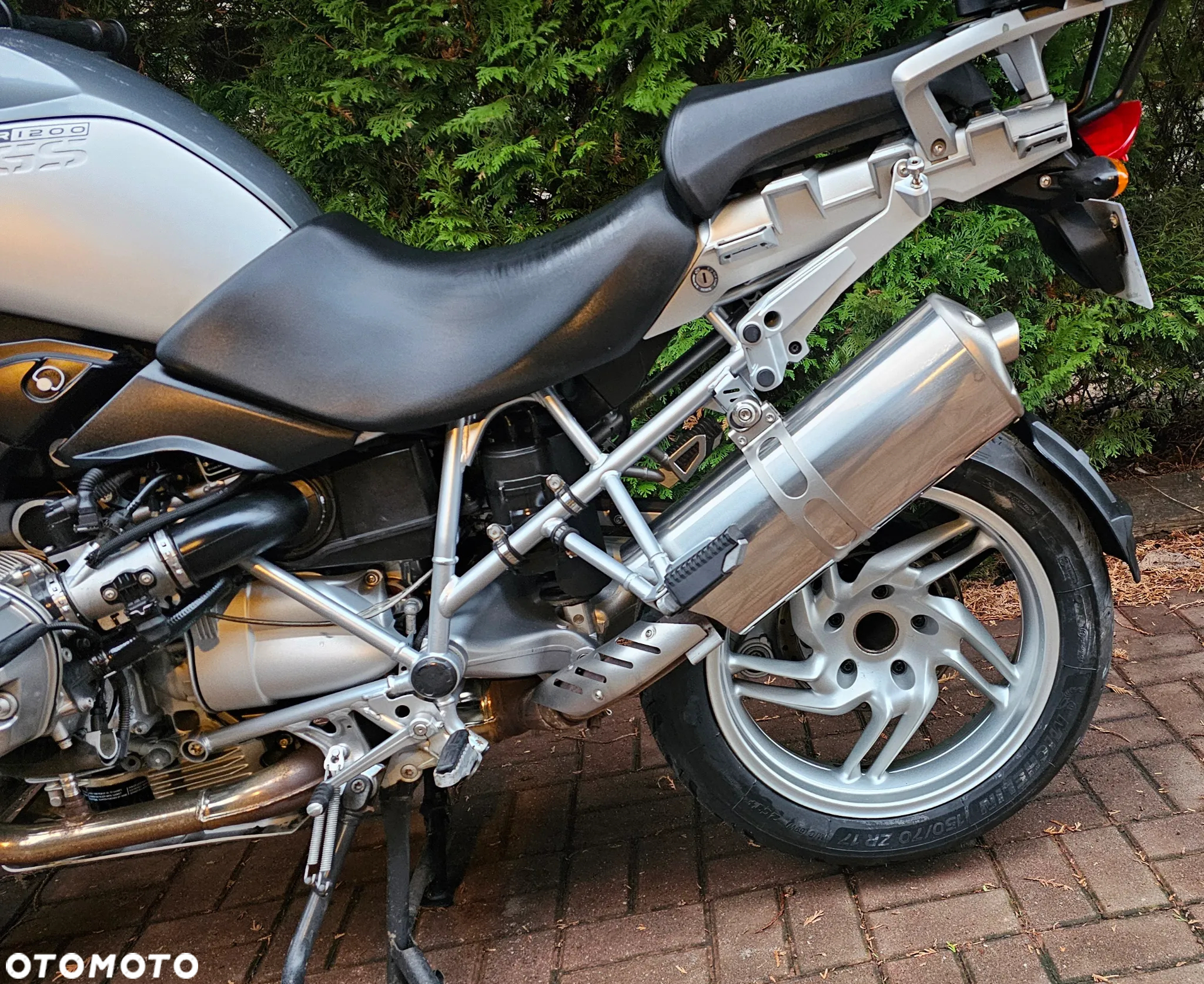 BMW R - 19
