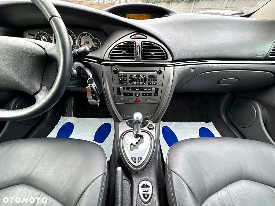 Citroën C5 HDi 135 Automatik Exclusive - 26