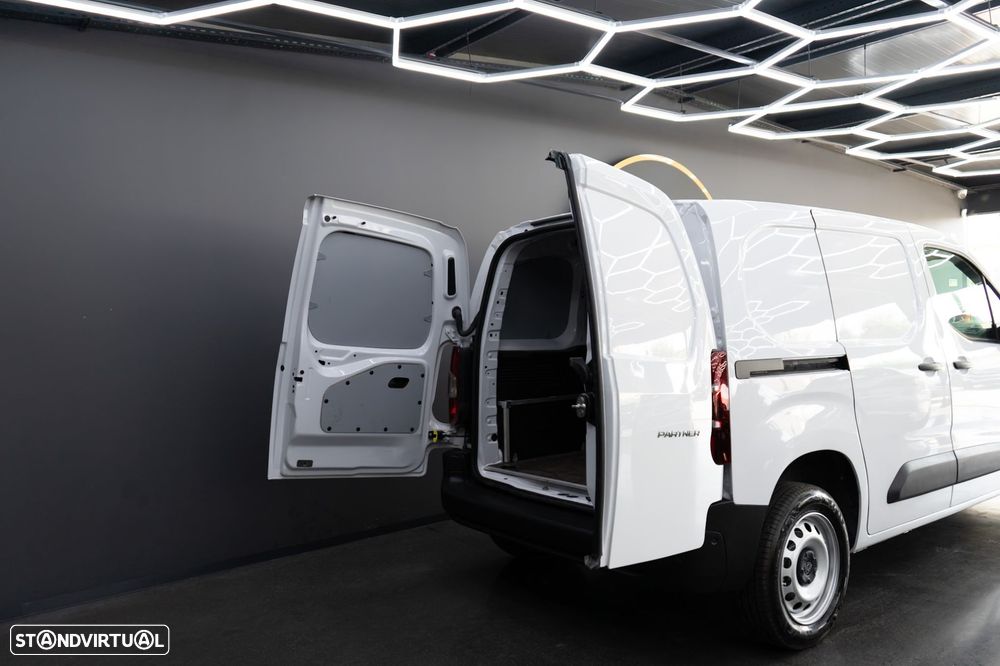 Peugeot Partner Outro - 40