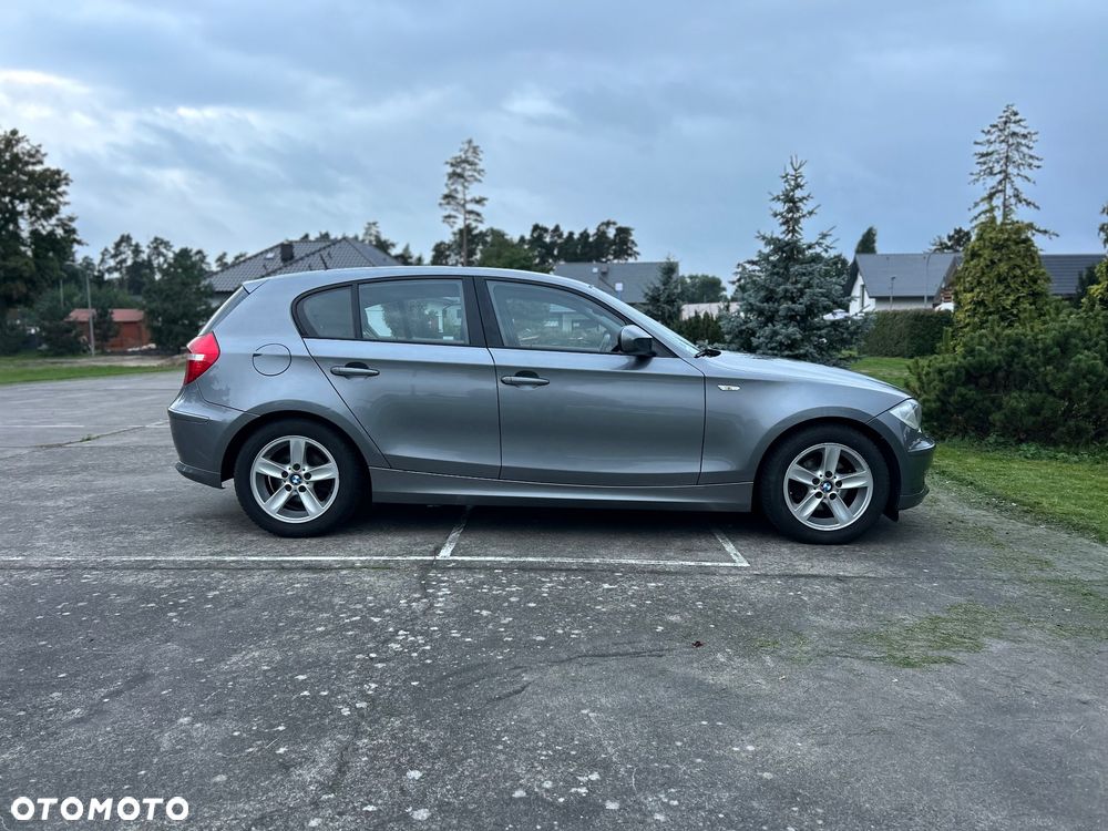 BMW Seria 1 116i - 12