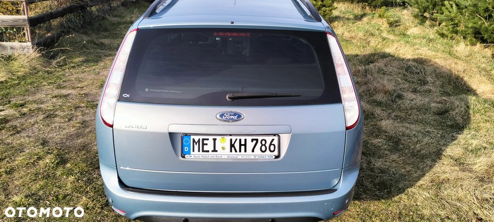 Ford Focus 1.6 16V Trend - 30