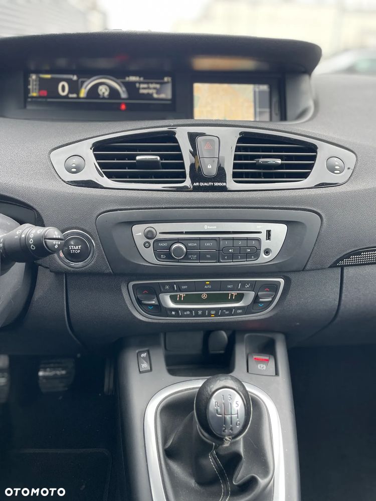 Renault Scenic Energy dCi 110 S&S LIMITED - 13