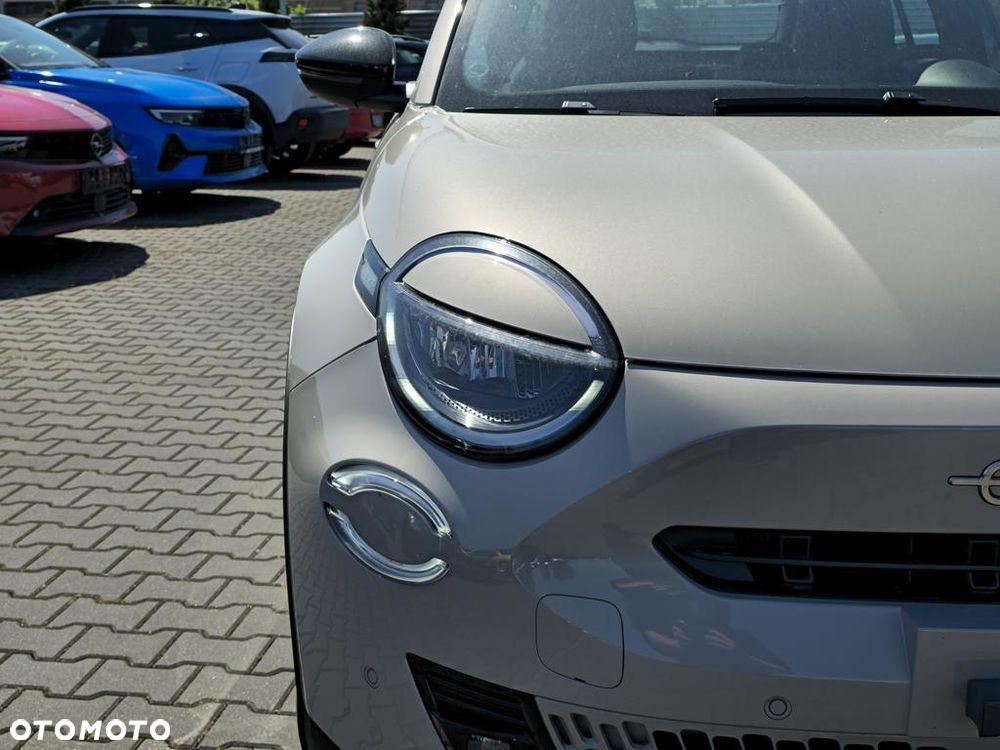 Fiat 600 1.2 Turbo Hybrid eDCT - 28