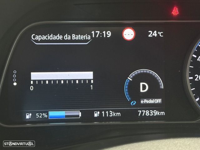 Nissan Leaf - 12
