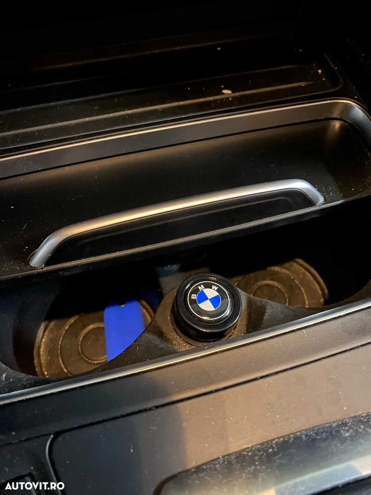 Capac Priza Bricheta Auto 12V Model Negru cu logo BMW, Universal - 3