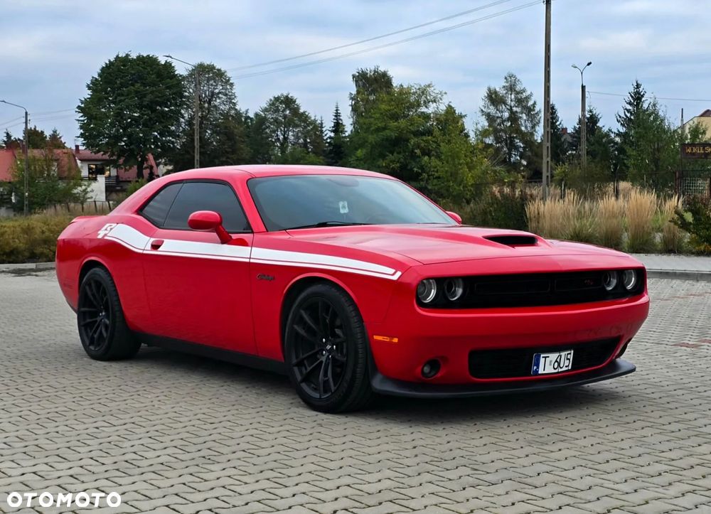 Dodge Challenger ver-5-7-r-t - 4