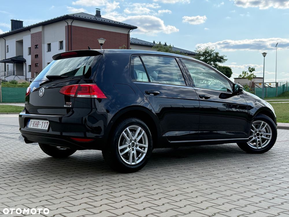 Volkswagen Golf 1.6 TDI BlueMotion Trendline - 4