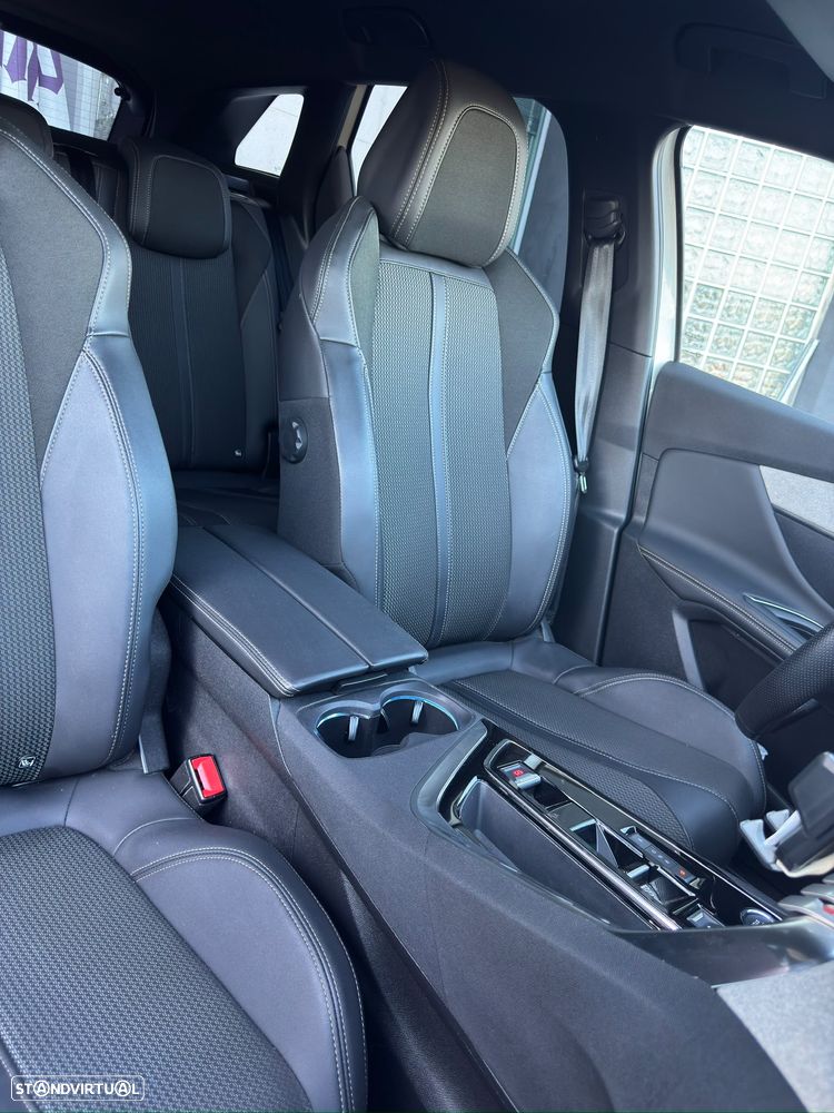 Peugeot 3008 - 12