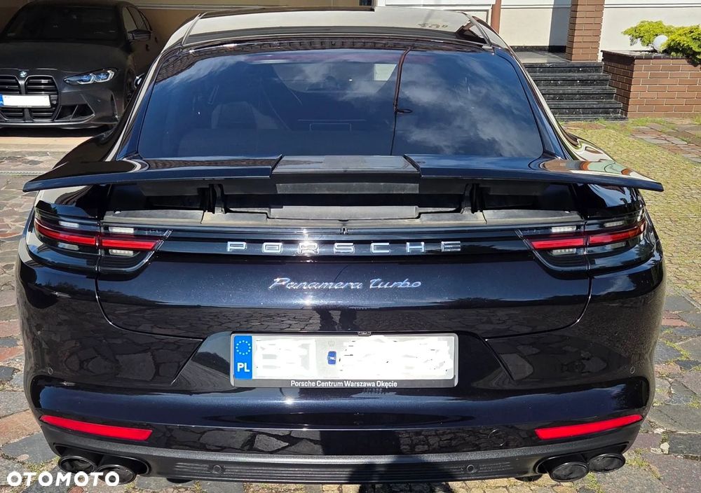 Porsche Panamera Turbo - 4