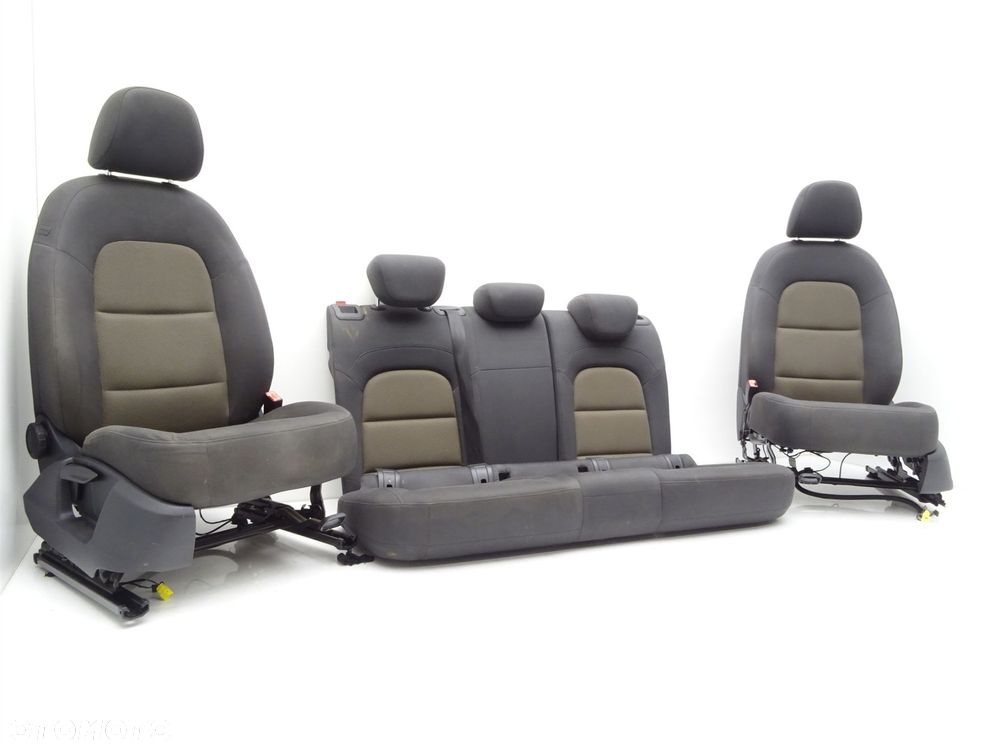Komplet foteli fotel przód prawy lewy kanapa tył 5l0881105ab audi q3 8u - 3
