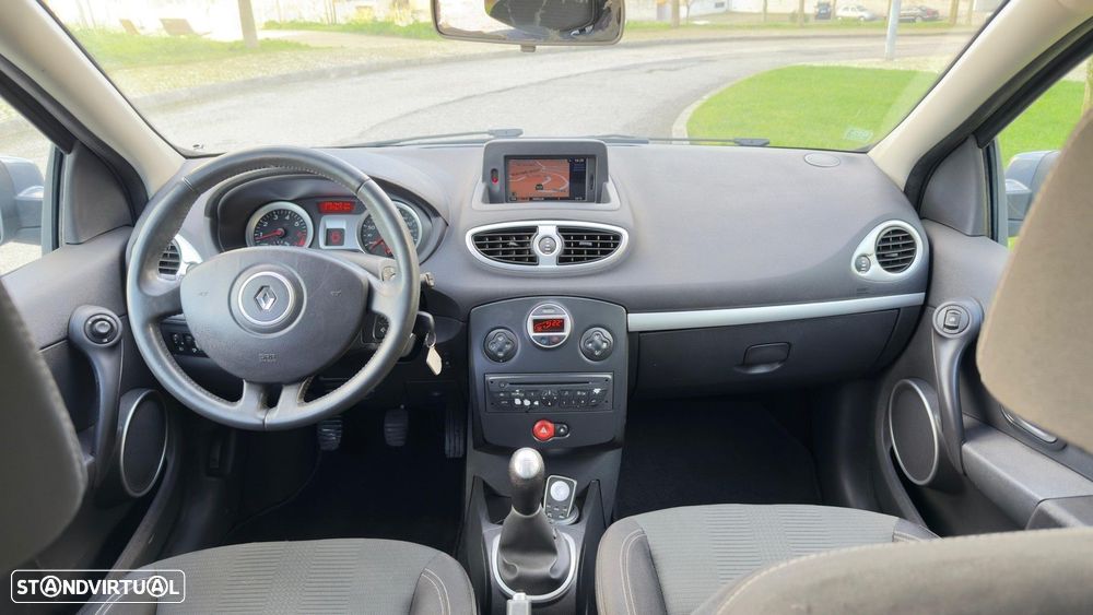 Renault Clio 1.2 TCE Dynamique S - 17