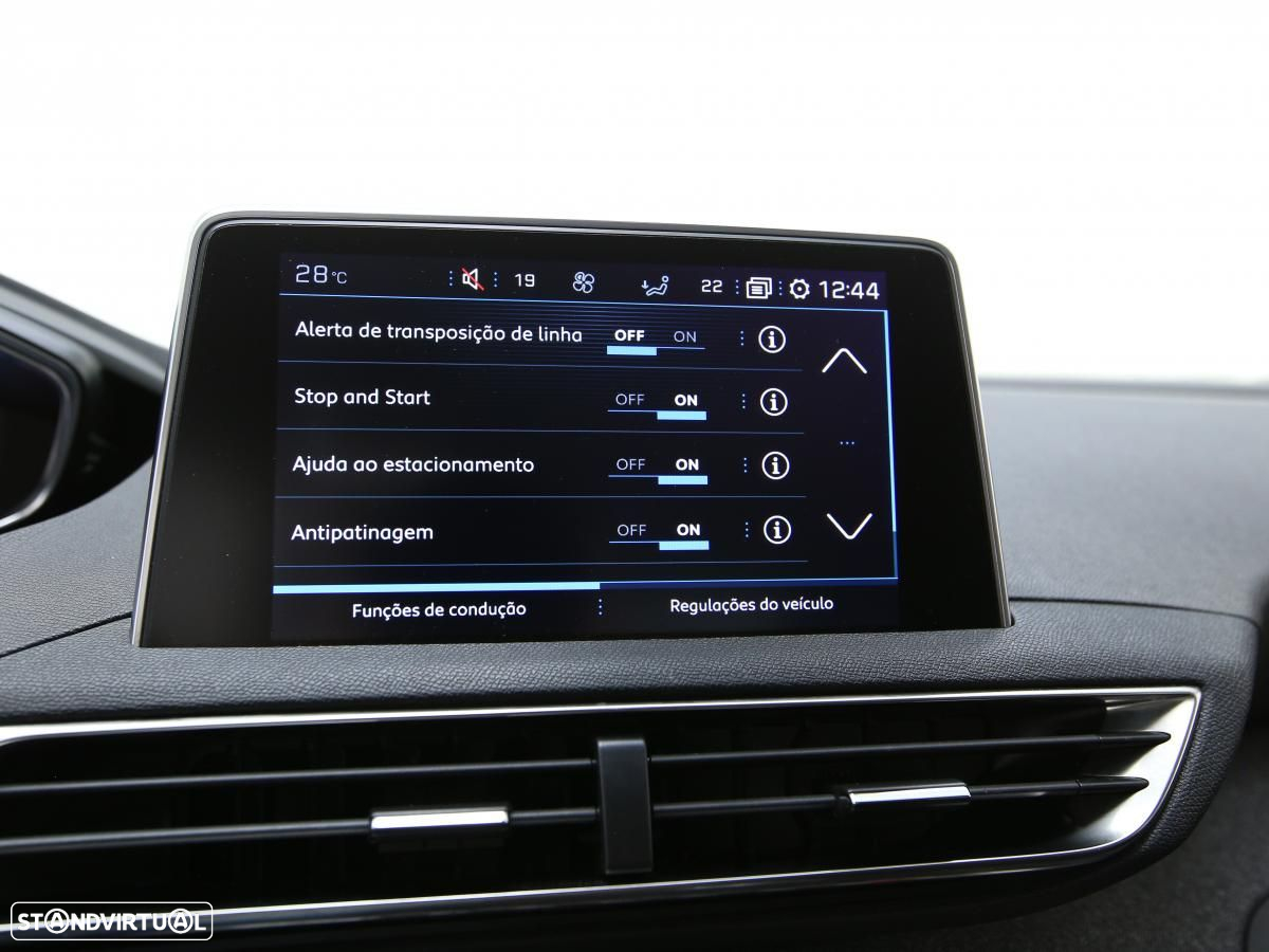 Peugeot 3008 1.5 BlueHDi Allure - 18