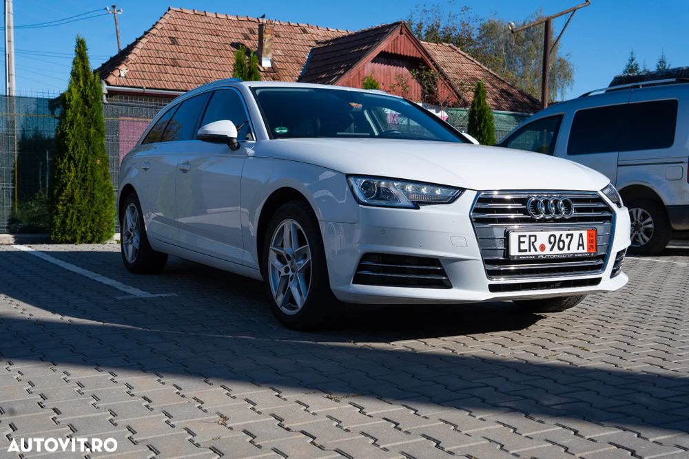 Audi A4 Avant 2.0 TDI S tronic - 2