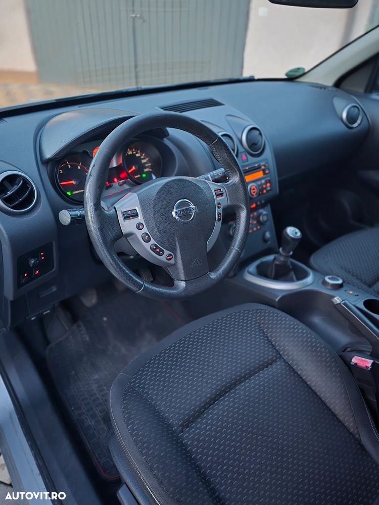Nissan Qashqai 2.0 DCI DPF Tekna - 16