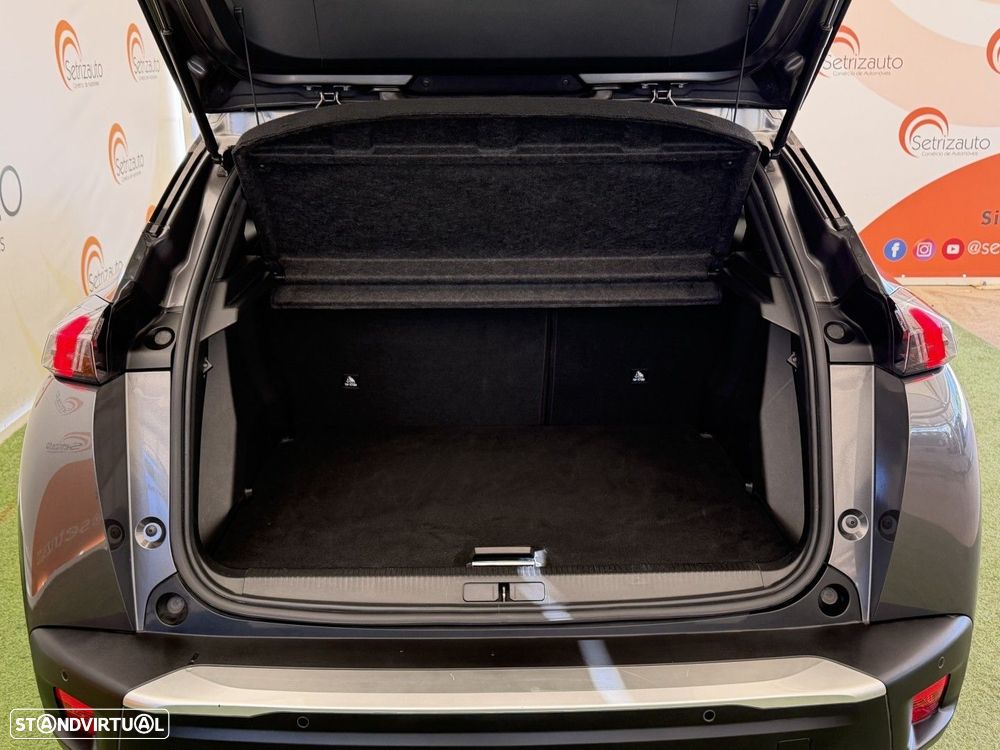 Peugeot 2008 1.2 PureTech Allure Pack EAT8 - 19