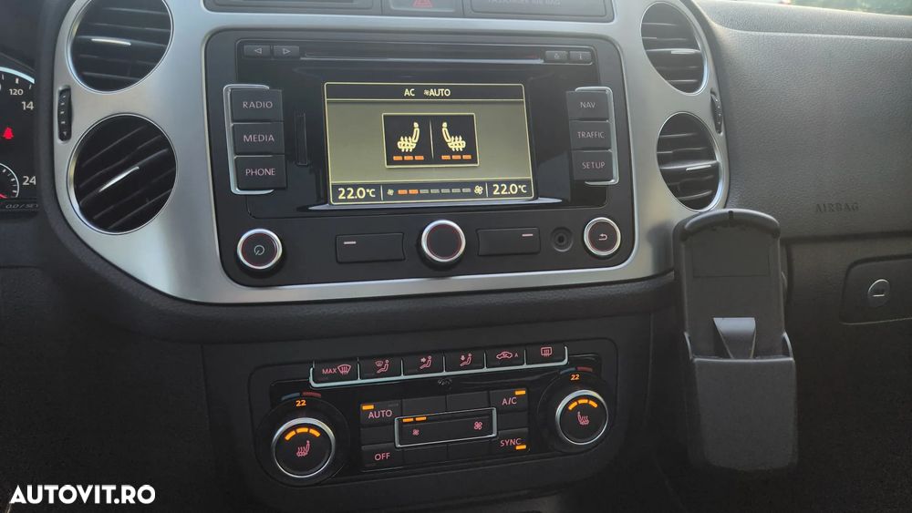 Volkswagen Tiguan 2.0 TDI DPF BlueMotion Technology Cup Sport & Style - 18