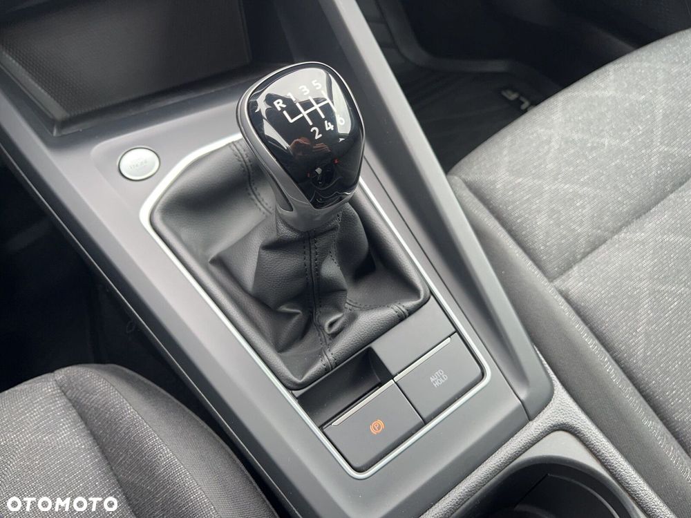 Volkswagen Golf Variant - 27
