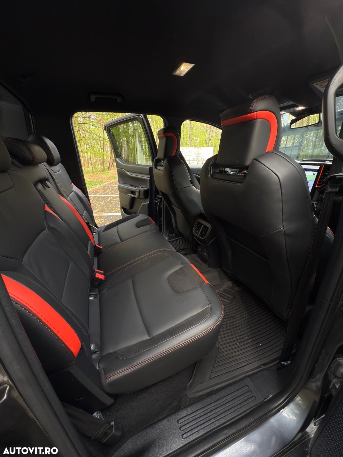 Ford Ranger Pick-Up 3.0 EcoBoost 288 CP 4x4 Cabina Dubla Raptor Aut. - 9
