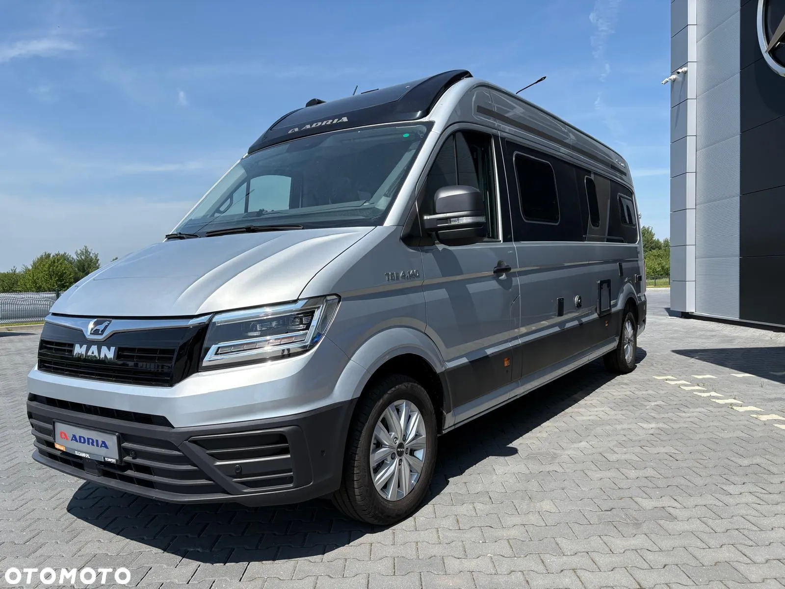 Adria Twin Max 680 SLB - 4