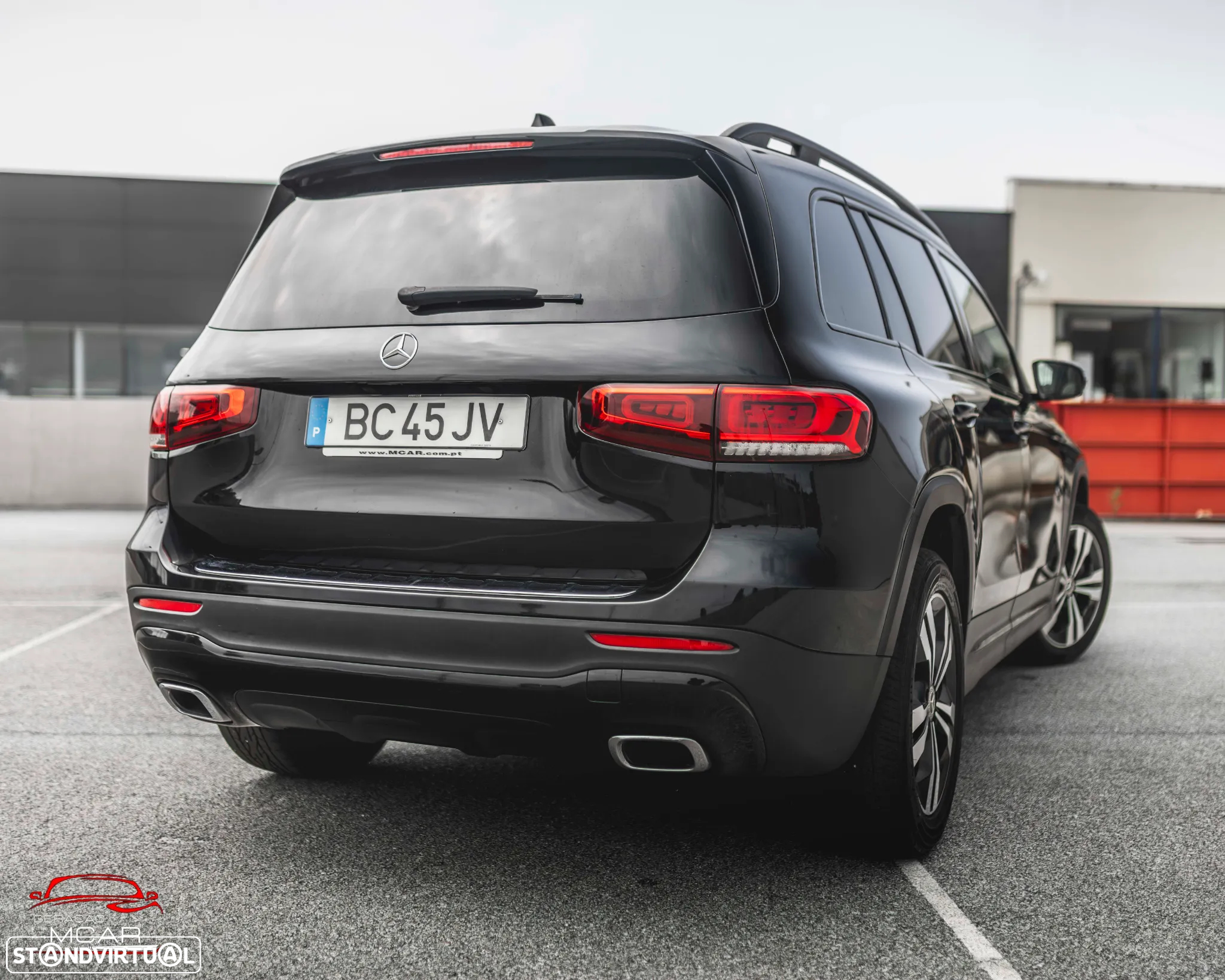 Mercedes-Benz GLB 180 - 8