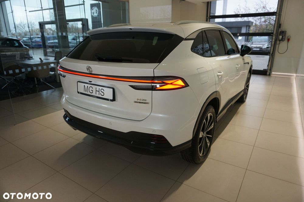 MG HS Hybrid+ - 20