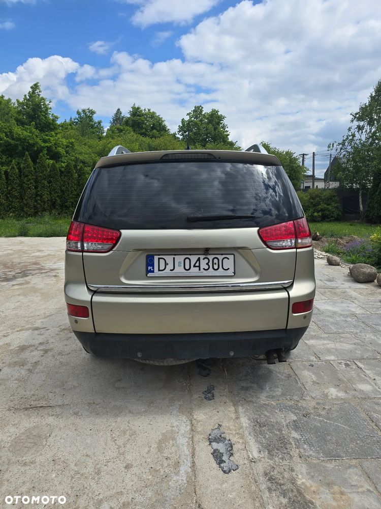 Citroën C-Crosser 2.2 HDi Exclusive - 2