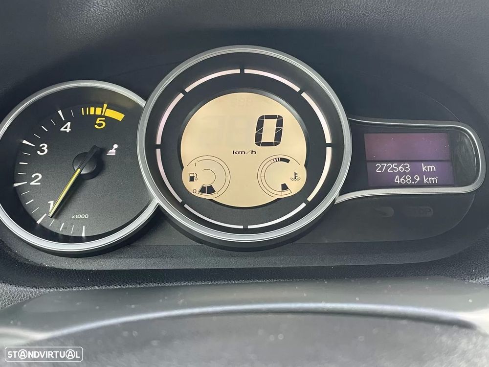 Renault Mégane 1.5 dCi Dynamique - 26