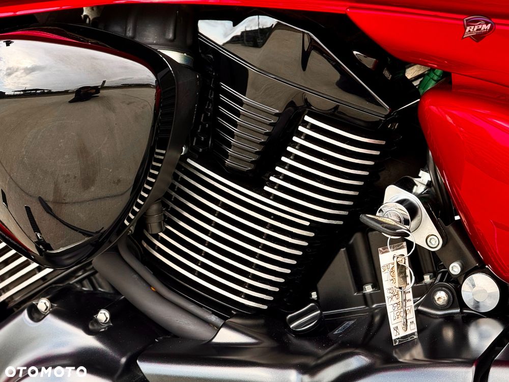 Suzuki Boulevard - 36