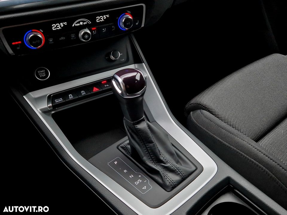 Audi Q3 2.0 40 TFSI S tronic quattro - 23