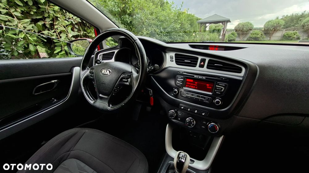 Kia ProCeed 1.6 GDI Edition 7 - 15