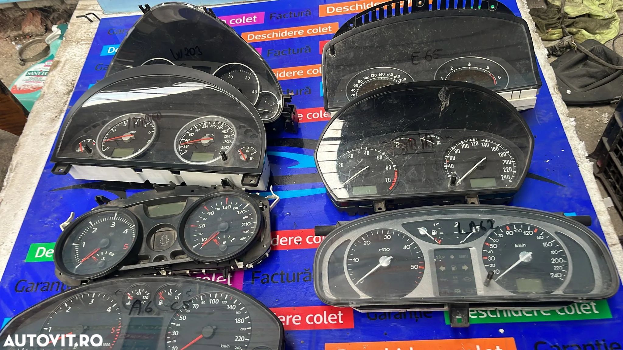 Ceasuri bord Laguna 2 Fabia e65 a6 c5 Megane 2 w203 Mondeo MK3 - 1