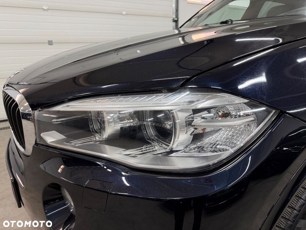 BMW X5 xDrive25d - 14