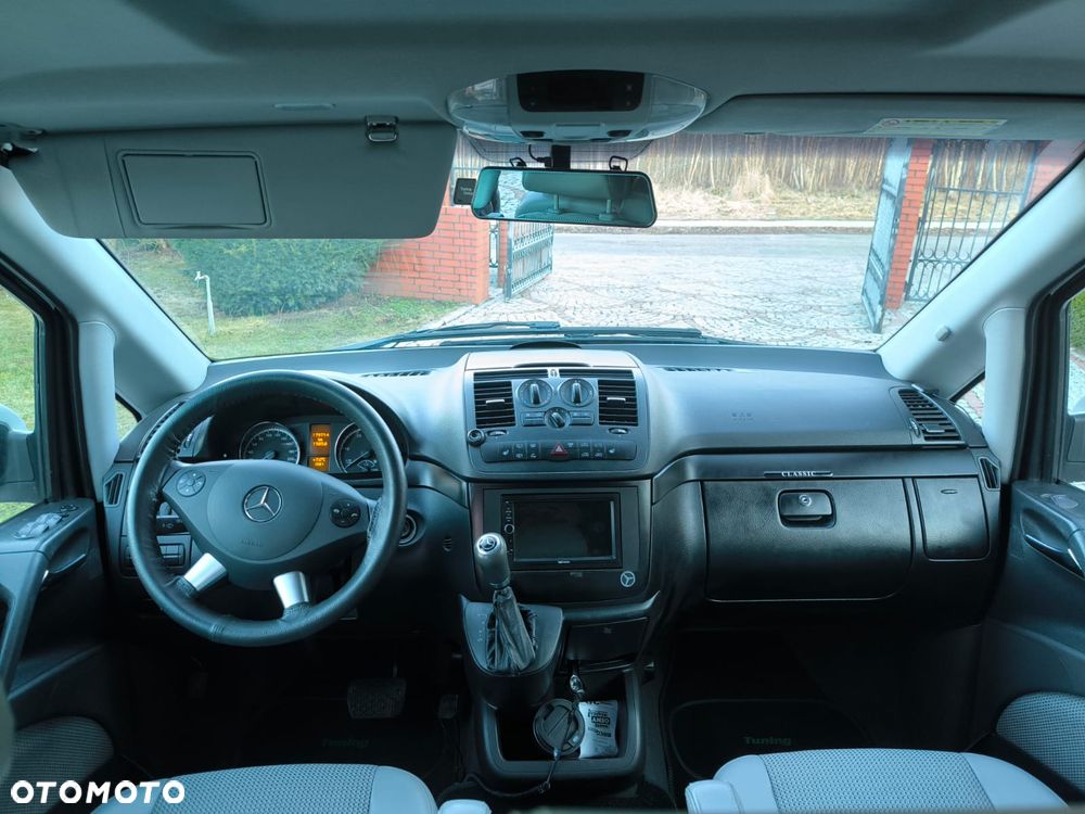 Mercedes-Benz Viano - 9