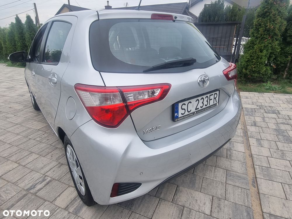 Toyota Yaris 1.5 Premium - 2