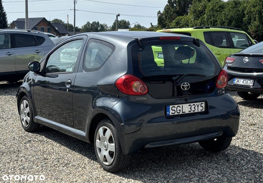 Toyota Aygo - 4