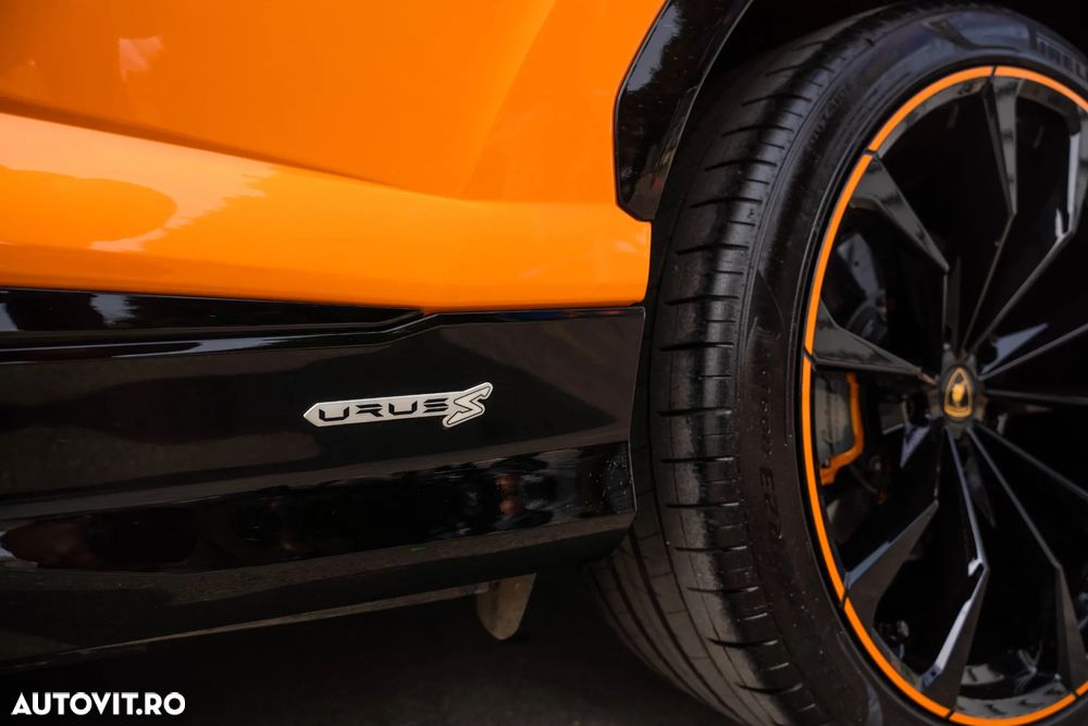 Lamborghini URUS - 34