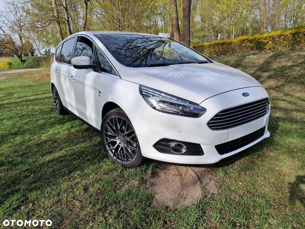 Ford S-Max 2.0 TDCi Titanium - 1