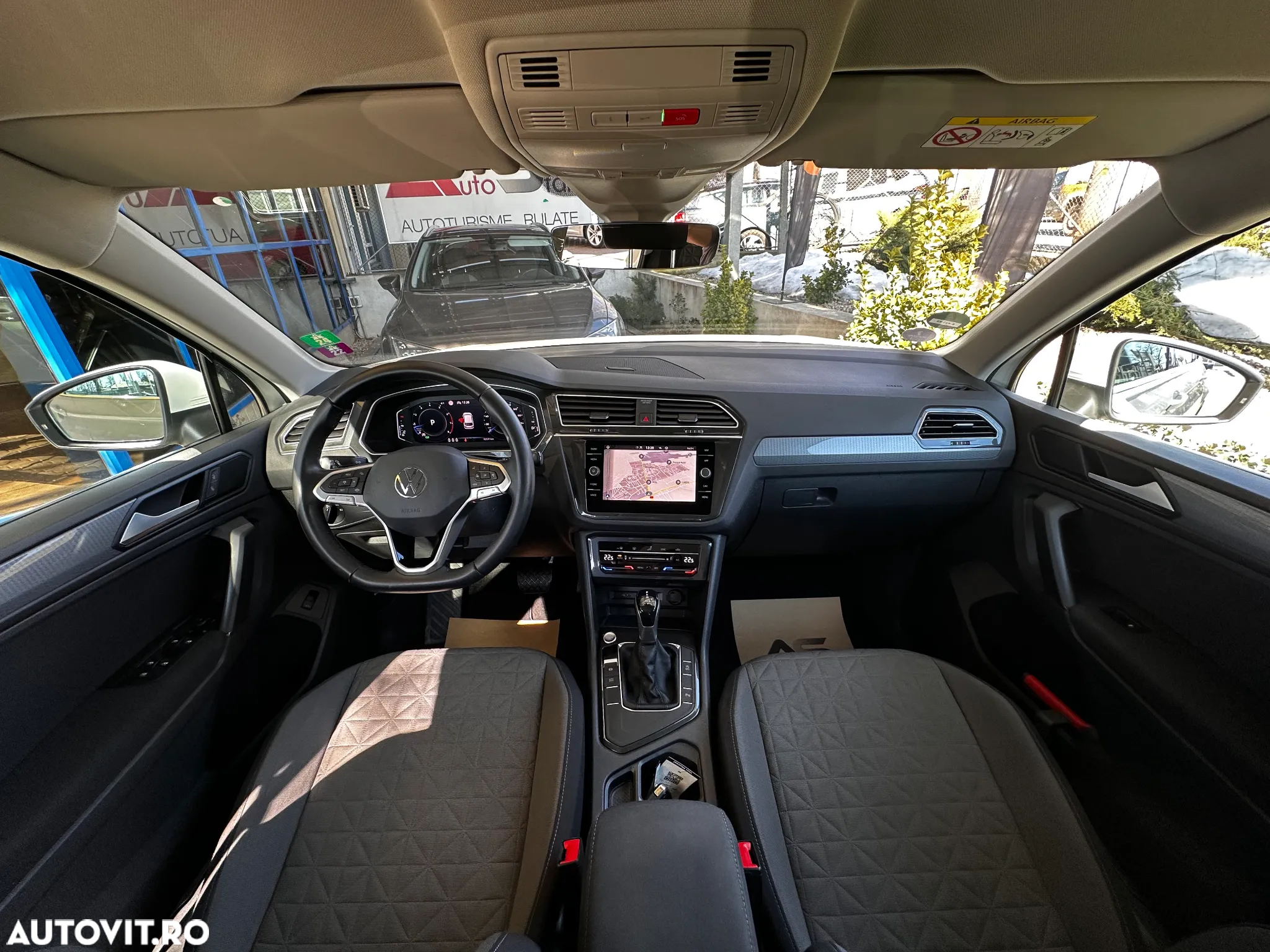 Volkswagen Tiguan 1.5 eTSI OPF DSG Life - 19