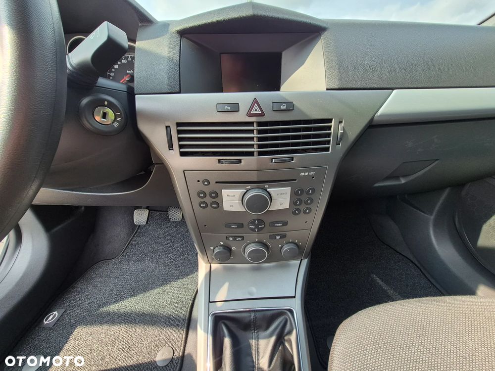 Opel Astra - 10