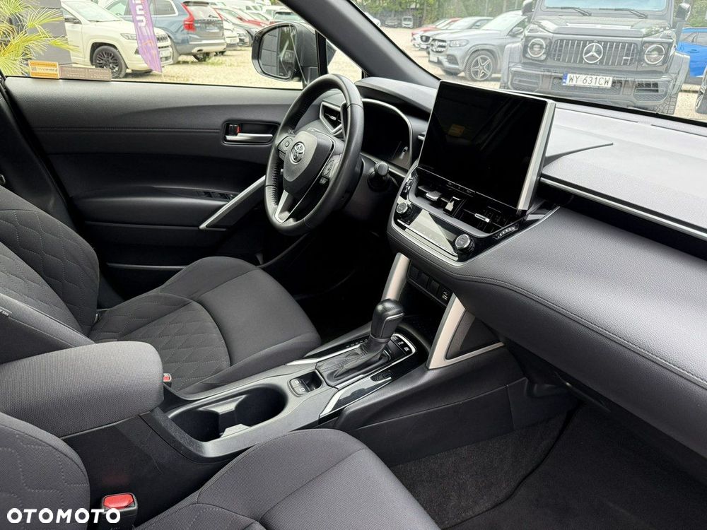Toyota Corolla Cross - 4