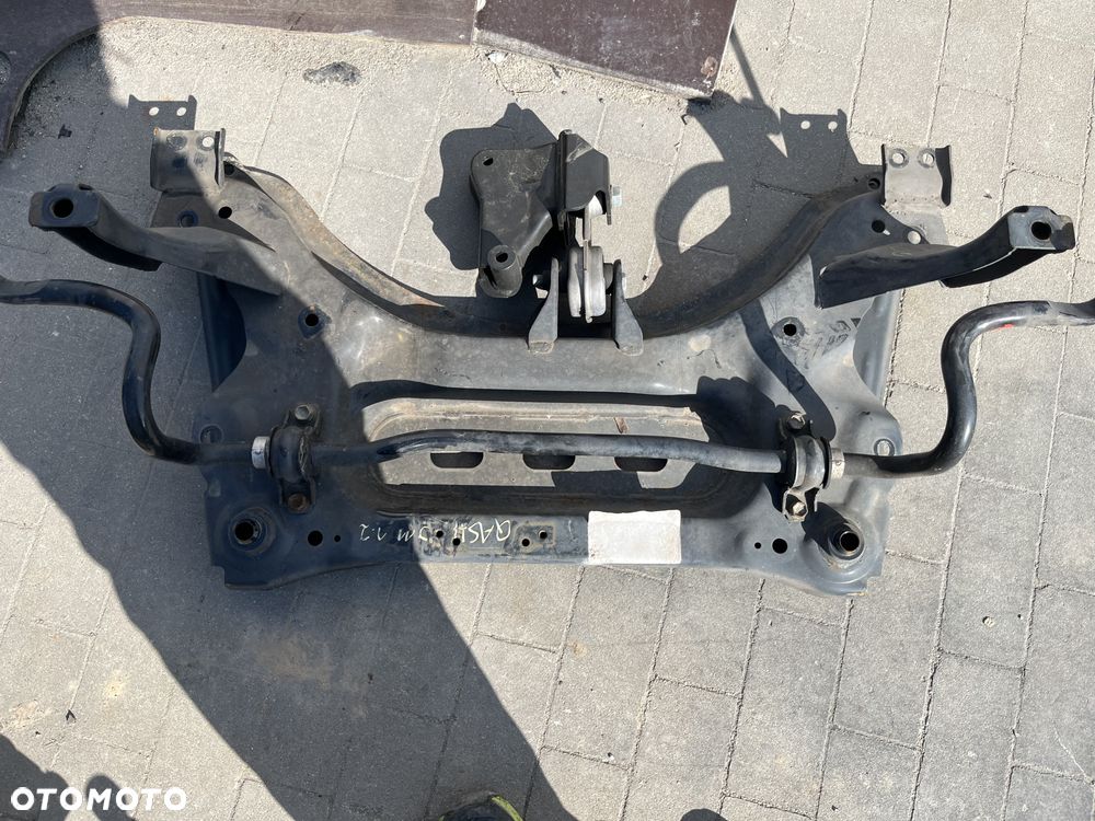Sanki wózek zawieszenie Nissan Qashqai J11 1.2 , 1.3 DIG-T - 1