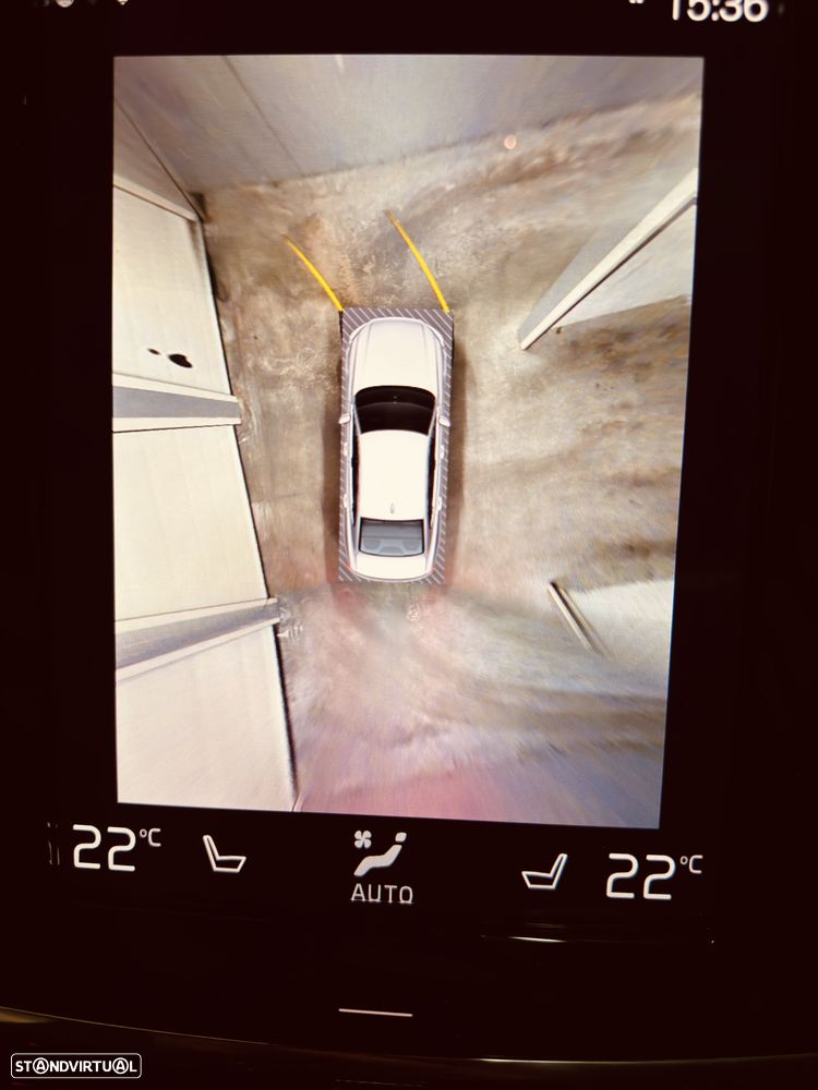 Volvo S90 T8 Twin Engine AWD Geartronic R Design - 57