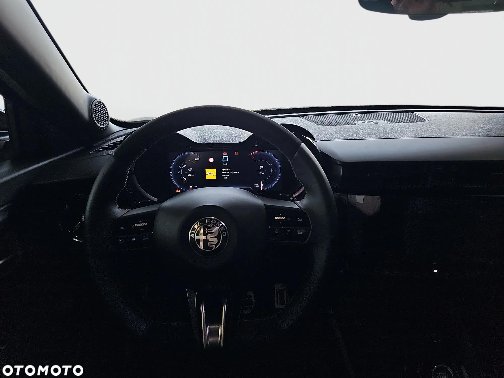 Alfa Romeo Junior 1.2 mHEV Ibrida Intensa eDCT - 14