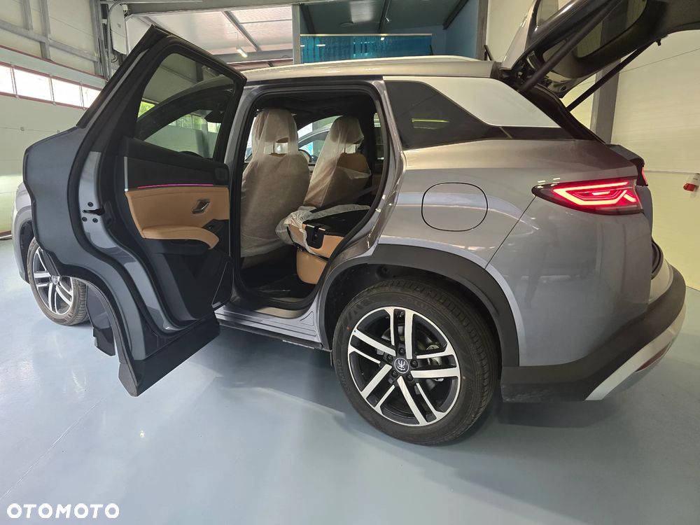 BYD Song - 10